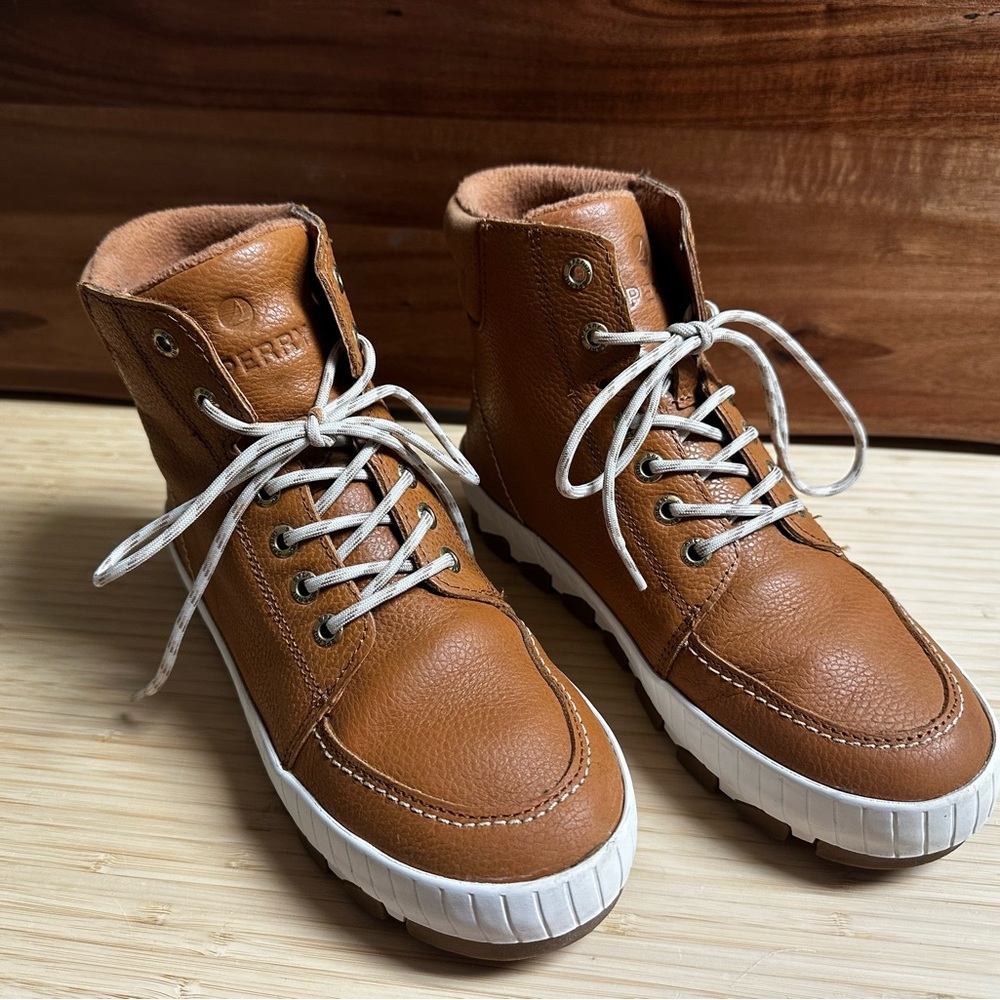 Sperry Leather Boots - Tan